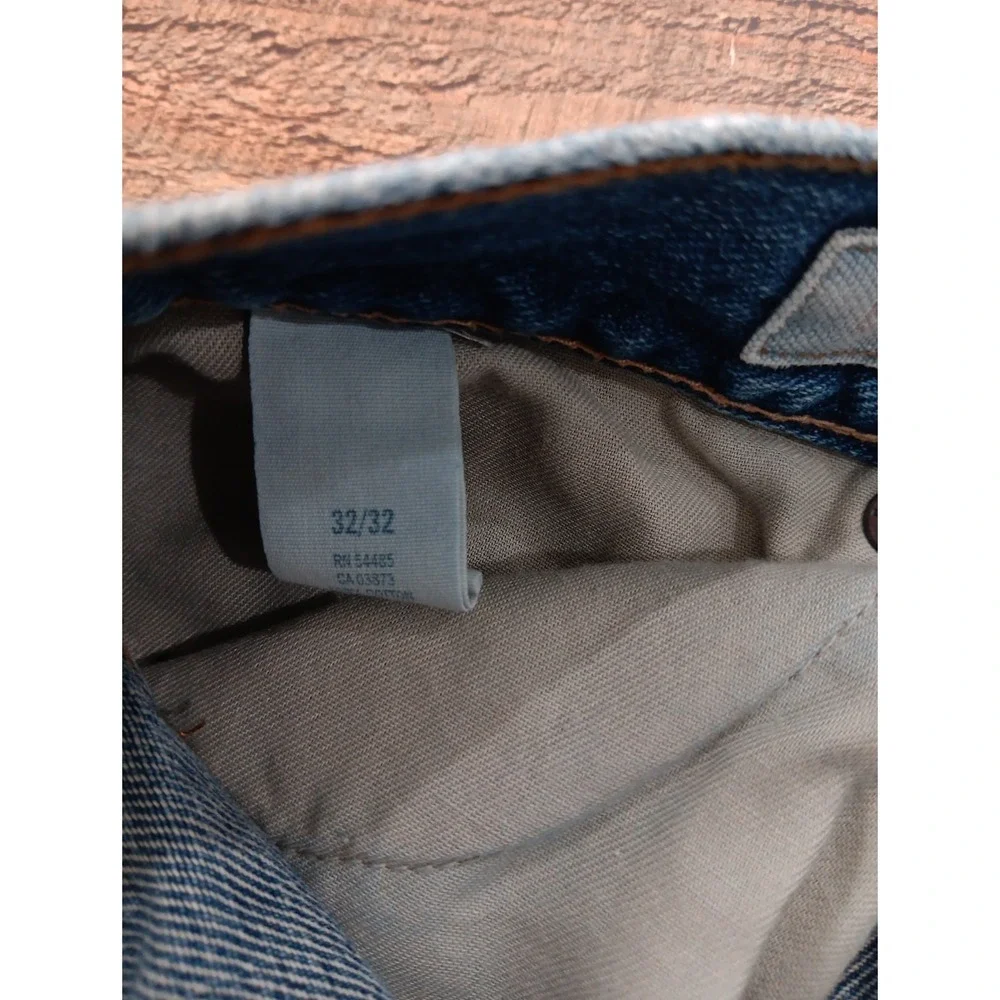 American Eagle Outfitters product pair